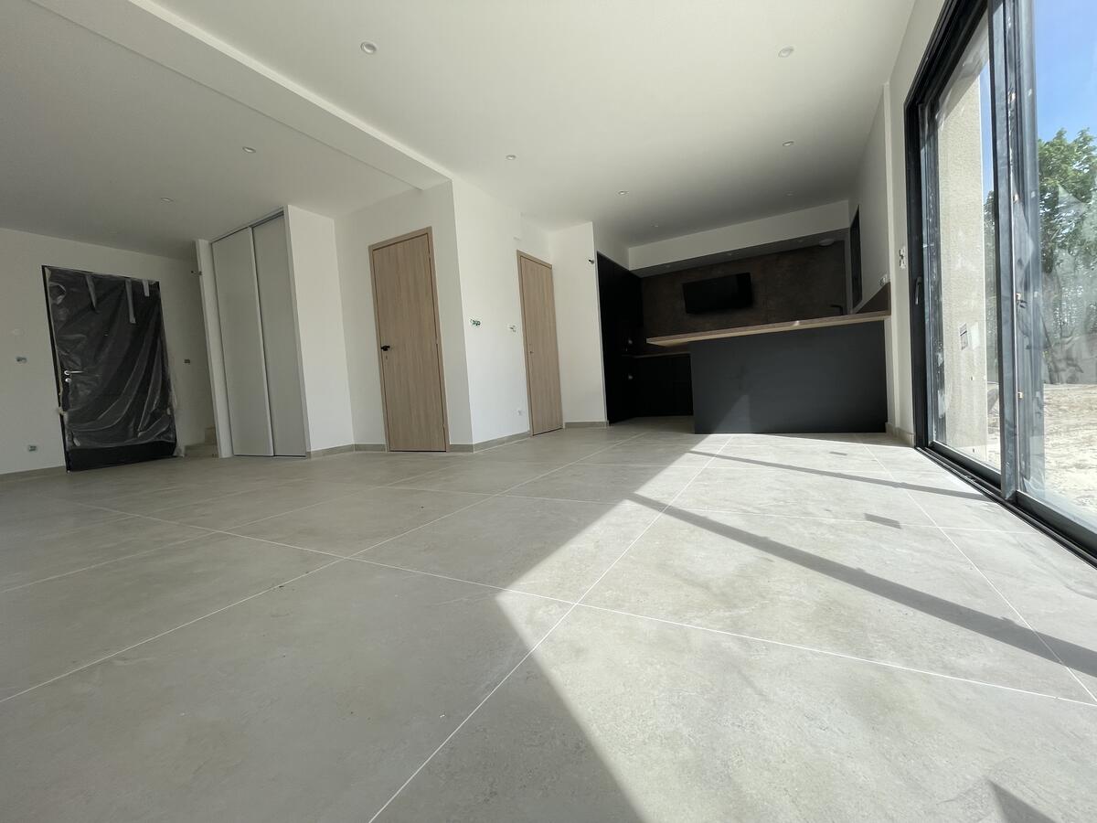 3 Schlafzimmer Haus in Pont-de-Cheruy, France, Nr. 330963