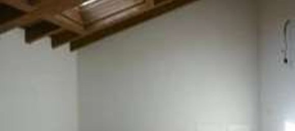 Квартира с 2 комнатами в Орнаго, Италия № 4103 10