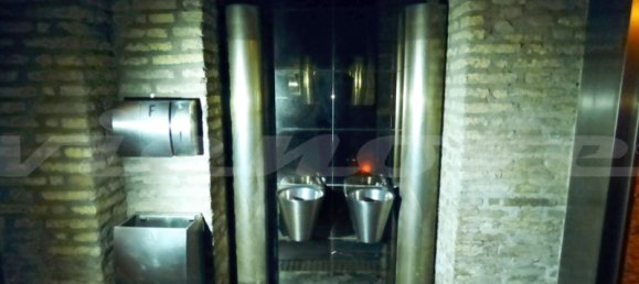 Propiedad comercial de 5 habitaciónes en Rome, Italy No. 222457 26