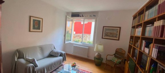 Apartamento de 3 habitaciónes en Udine, Italy No. 111070 6