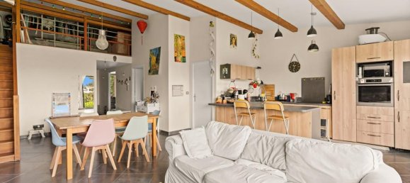 2 bedrooms Apartment in Rhone, France No. 339268 2