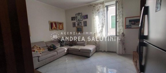 4 rooms Apartment in Pontedera, Italy No. 87111 6