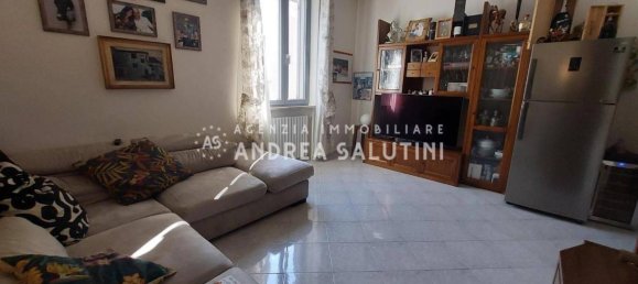 4 rooms Apartment in Pontedera, Italy No. 87111 5