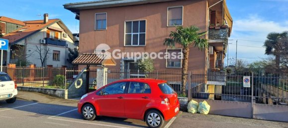 2 bedrooms Apartment in Magenta, Italy No. 100846 25