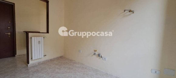 2 bedrooms Apartment in Magenta, Italy No. 100846 7