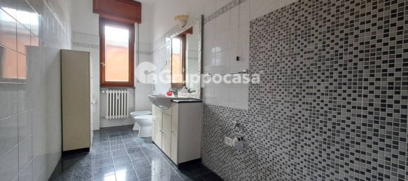 2 bedrooms Apartment in Magenta, Italy No. 100846 13