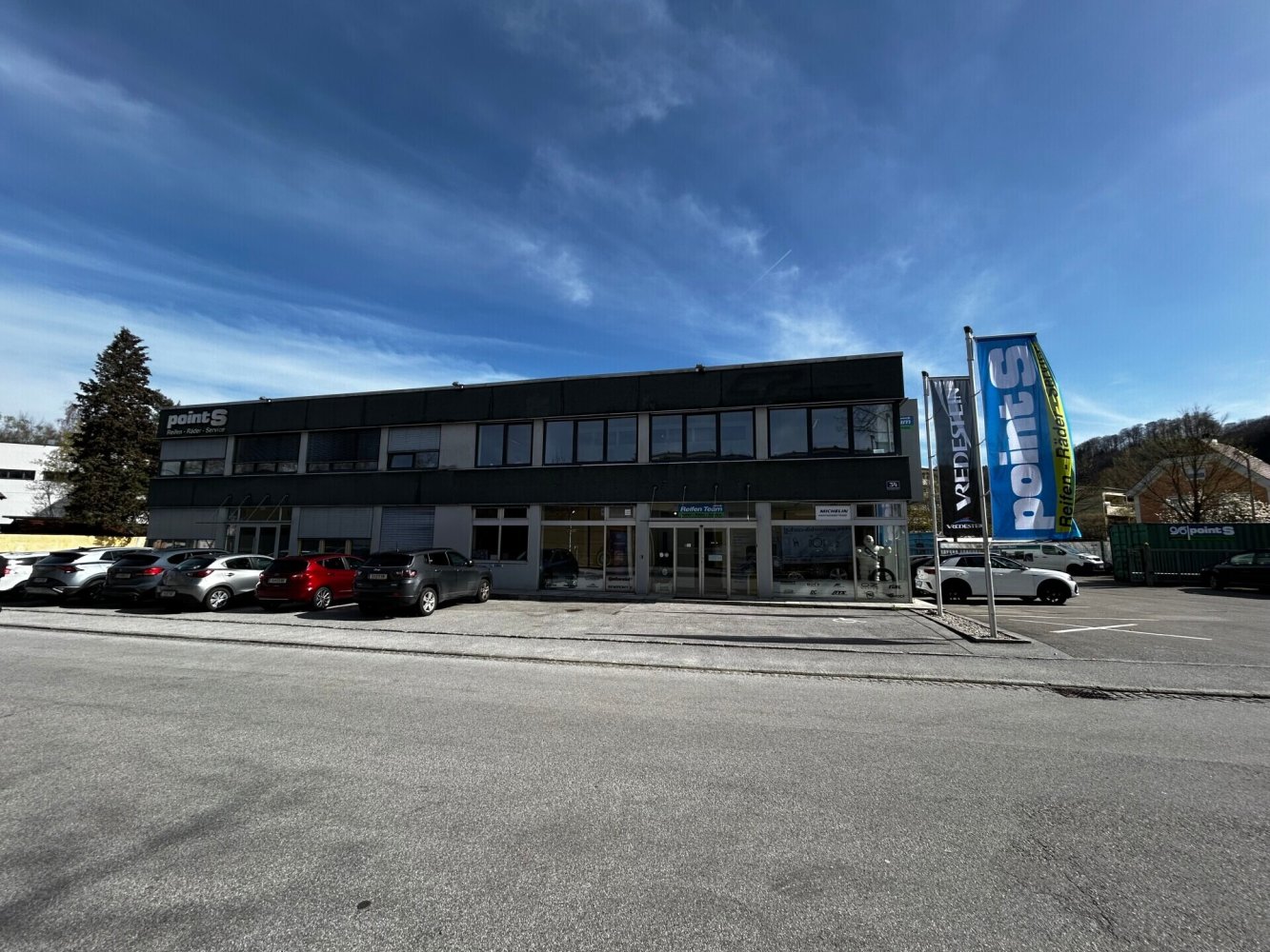 255m² Commercial property in Salzburg, Austria No. 24778
