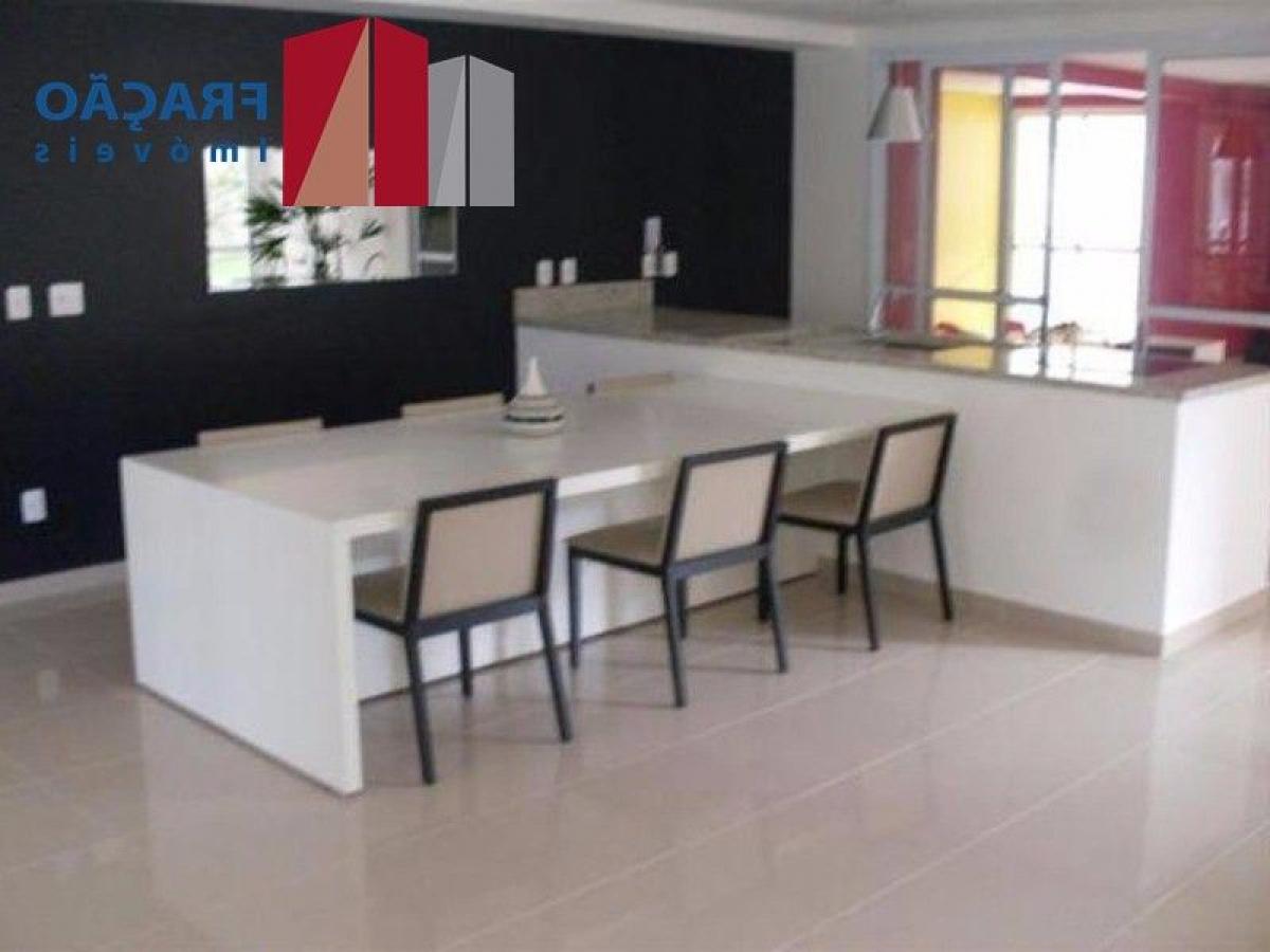 Apartamento de 3 dormitorios en Sao Paulo, Brazil No. 516452