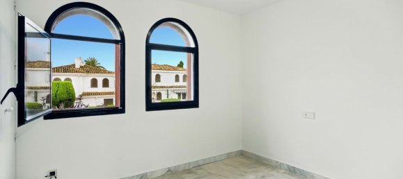 3 Schlafzimmer Stadthaus in Estepona, Spain, Nr. 155026 8