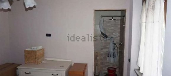 3 rooms Apartment in Rome, Italy No. 200346 9