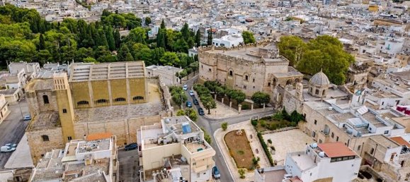 Земельный участок 8300м² в Каровиньо, Италия № 153102 9