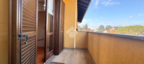 Apartamento de 2 dormitorios en Rescaldina, Italy No. 54258 29