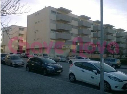 139m² Commercial property in Vila Nova de Gaia, Portugal No. 41461