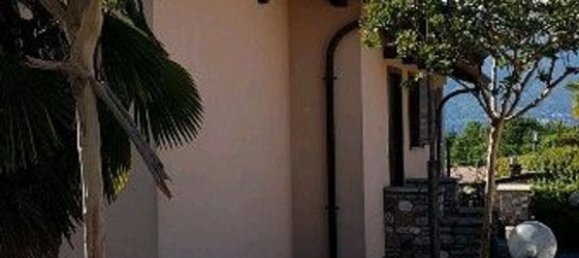 7-Zimmer Villa in Porto Valtravaglia, Italy, Nr. 185763 3