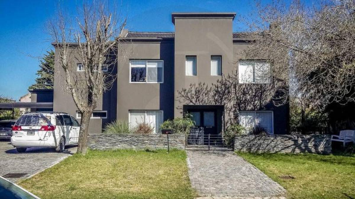 4 غرف نوم منزل في Pilar, Argentina رقم 97607