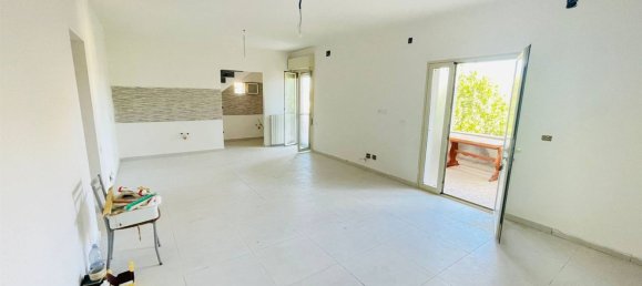 3-salle Appartement à Syracuse, Italy No. 250074 4