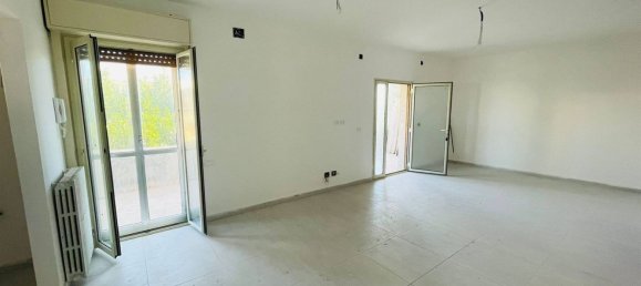 3-salle Appartement à Syracuse, Italy No. 250074 3