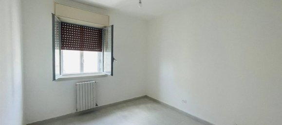 3-salle Appartement à Syracuse, Italy No. 250074 5