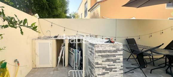 4 bedrooms Villa in Dubai Land, UAE No. 99821 5