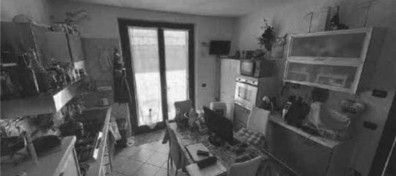 4 rooms Apartment in Verona, Italy No. 192834 12