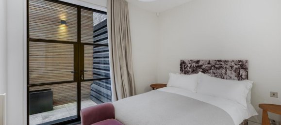 4 bedrooms Apartment in London, United Kingdom No. 13101 33