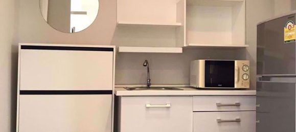 1 bedroom Condo in Phaya Thai, Thailand No. 10072 2