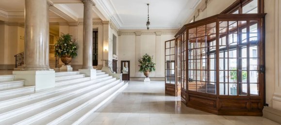 2 bedrooms Apartment in Nice, France No. 1917 9