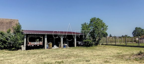 5 bedrooms House in Anet, France No. 92432 34