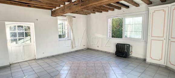 5 bedrooms House in Anet, France No. 92432 17