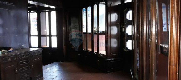 Gewerbliche Immobilie in Gijon, Spain 55m², Nr. 74423 9