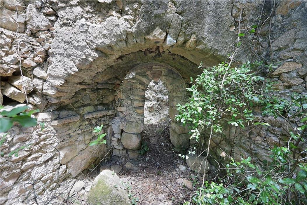 48322m² Land in Sintra, Portugal No. 66657