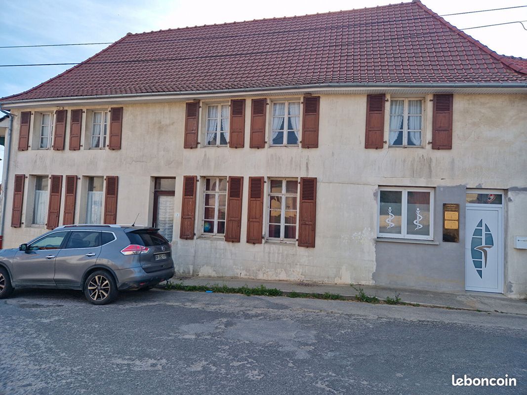 Casa de 4 dormitorios en Frencq, France No. 43691