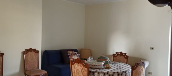 Apartamento de 6 divisões em Taranto, Italy N.º 76958 2