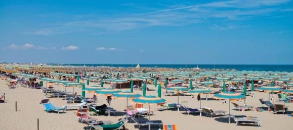 3 Schlafzimmer Wohnung in Comacchio, Italy, Nr. 317486 4