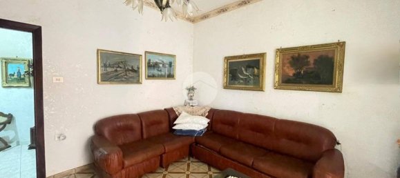 4 bedrooms Apartment in Torre del Greco, Italy No. 357652 8