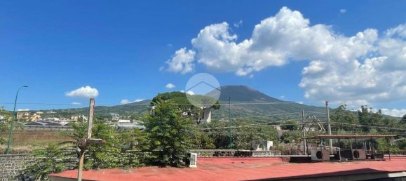 4 bedrooms Apartment in Torre del Greco, Italy No. 357652 19