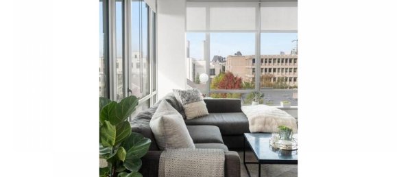 2 bedrooms Condo in British Columbia, Canada No. 1299 9