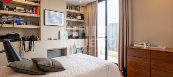 4 bedrooms House in Porto, Portugal No. 100043 2