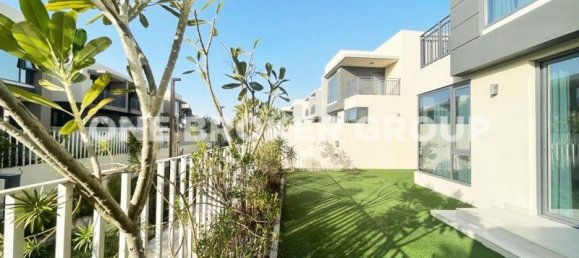 4 Schlafzimmer Villa in Dubai Hills Estate, UAE, Nr. 1528 22