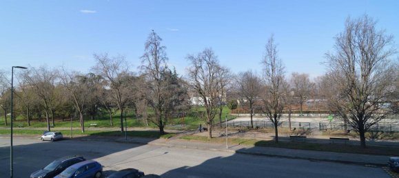 5 rooms Apartment in Turin, Italy No. 224850 24