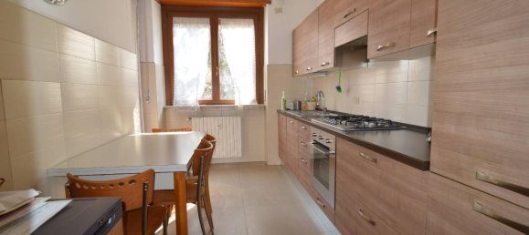 5 rooms Apartment in Turin, Italy No. 224850 6