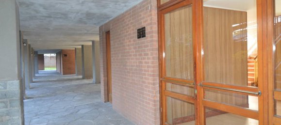 5 rooms Apartment in Turin, Italy No. 224850 26