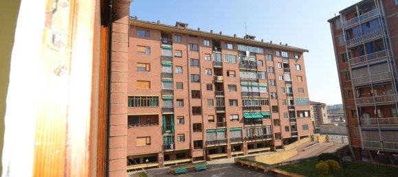 5 rooms Apartment in Turin, Italy No. 224850 30