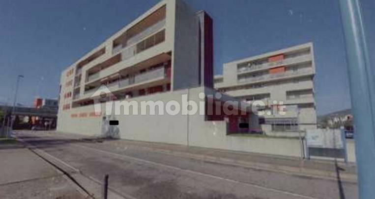 1 room Garage in Brescia, Italy No. 356063