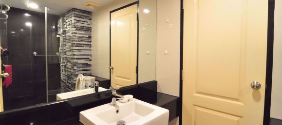 Кондоминиум  с 1 спальней в Ваттхана, Таиланд № 9536 6