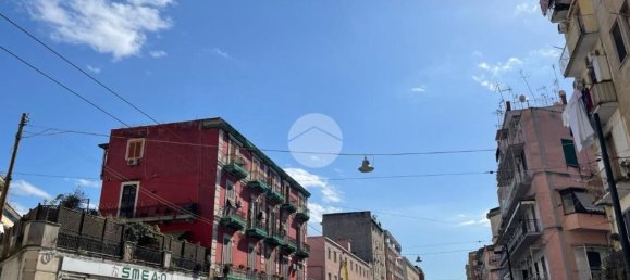 3غرفة شقة في Naples, Italy رقم 33993 3