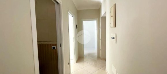 3غرفة شقة في Naples, Italy رقم 33993 16