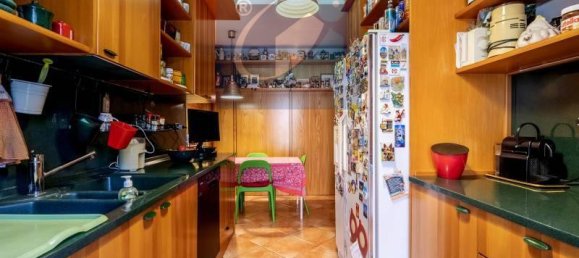 6 rooms Apartment in Rome, Italy No. 24219 12