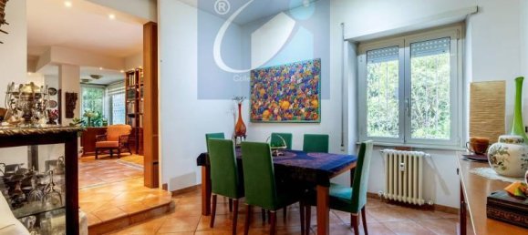 6 rooms Apartment in Rome, Italy No. 24219 14