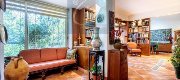 6 rooms Apartment in Rome, Italy No. 24219 8